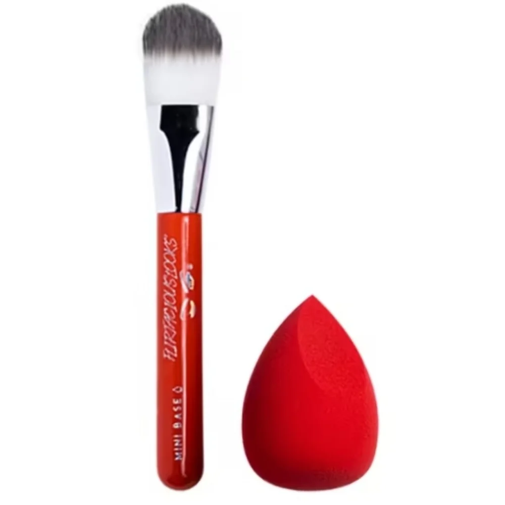 NIB FLIRTACIOUS LOOKS COSMETICS The Perfect Duel: Foundation Set